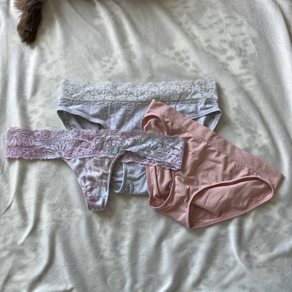 PINK thong and underwear bundle size S